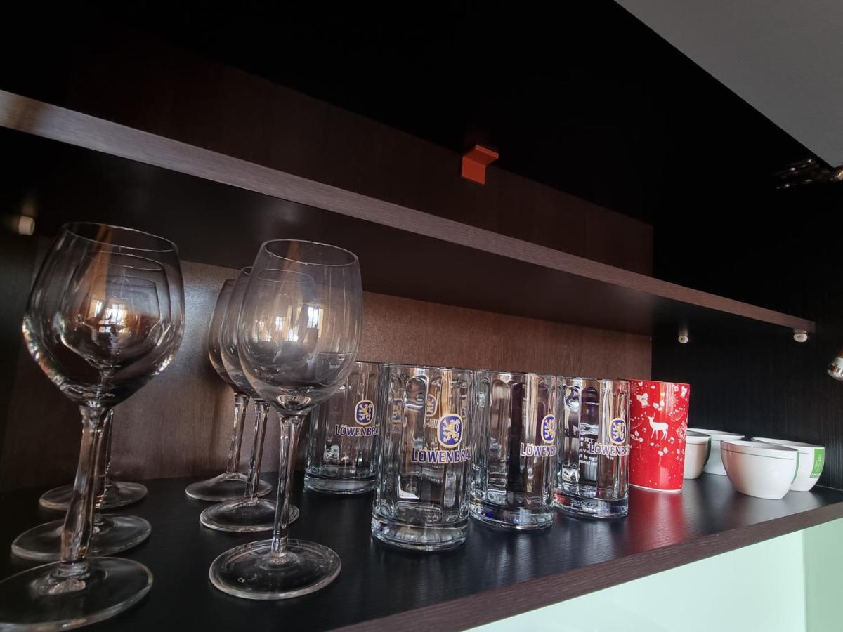 Moonshine Apartament Тирана Екстер'єр фото
